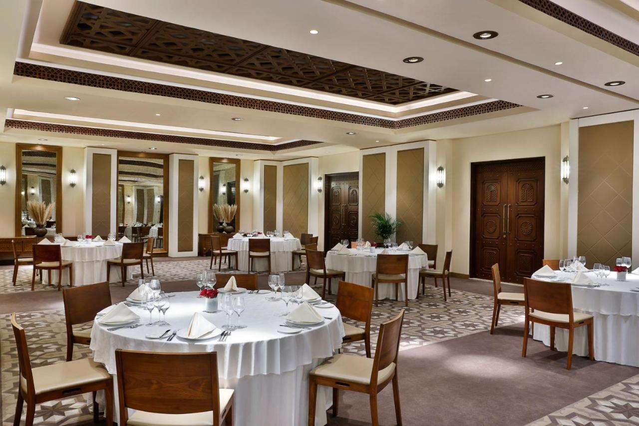 Al Wathba, A Luxury Collection Desert & Spa,