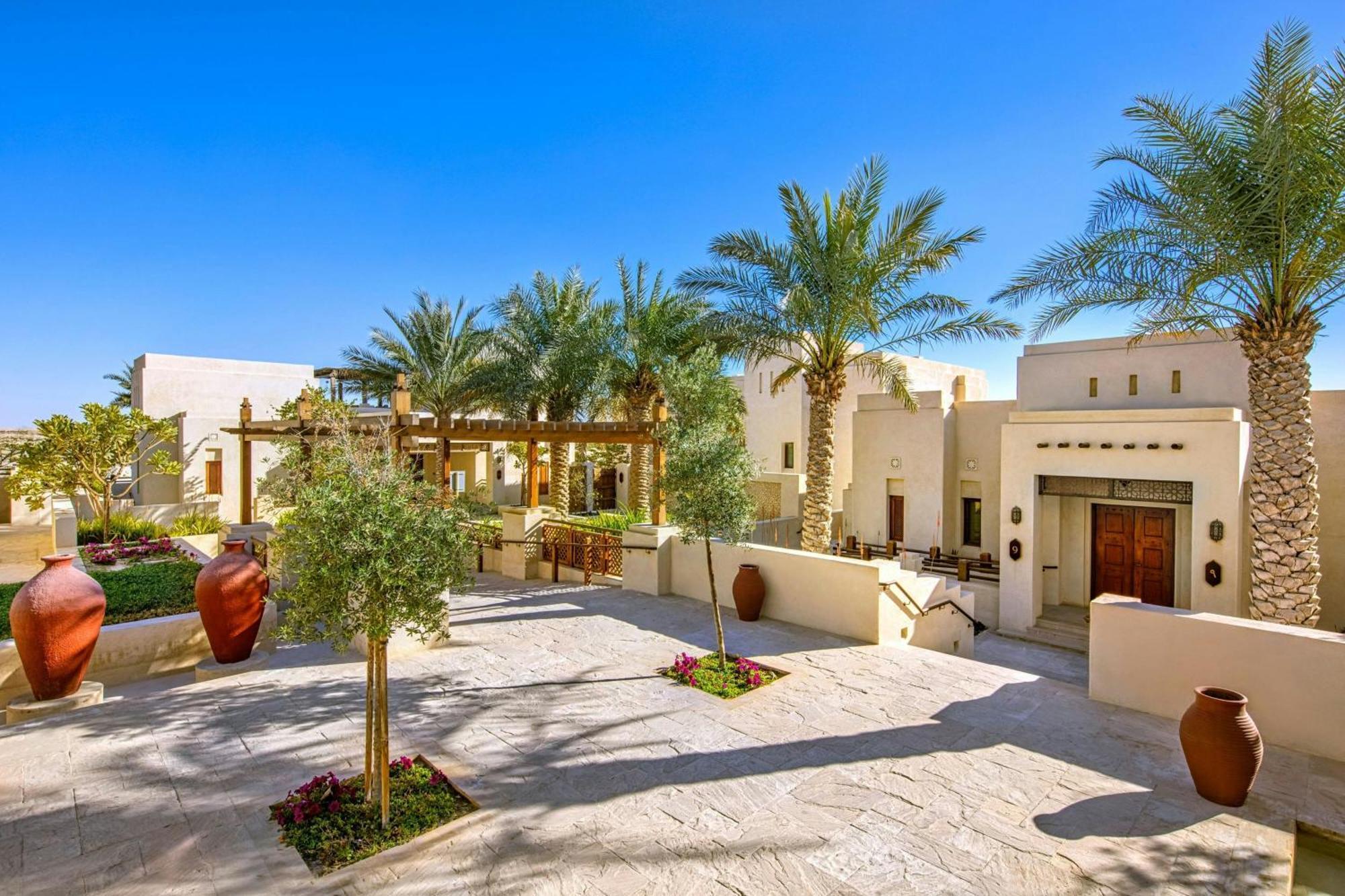 Al Wathba, A Luxury Collection Desert & Spa, Resort