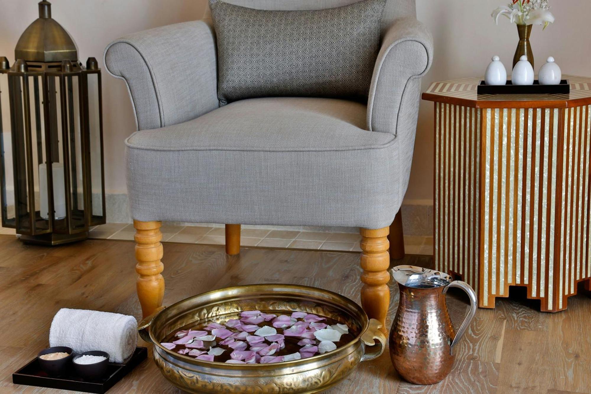 Al Wathba, A Luxury Collection Desert & Spa, Resort 5*